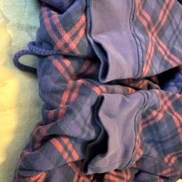 Volcom hooded sweater - Picture 9 of 9